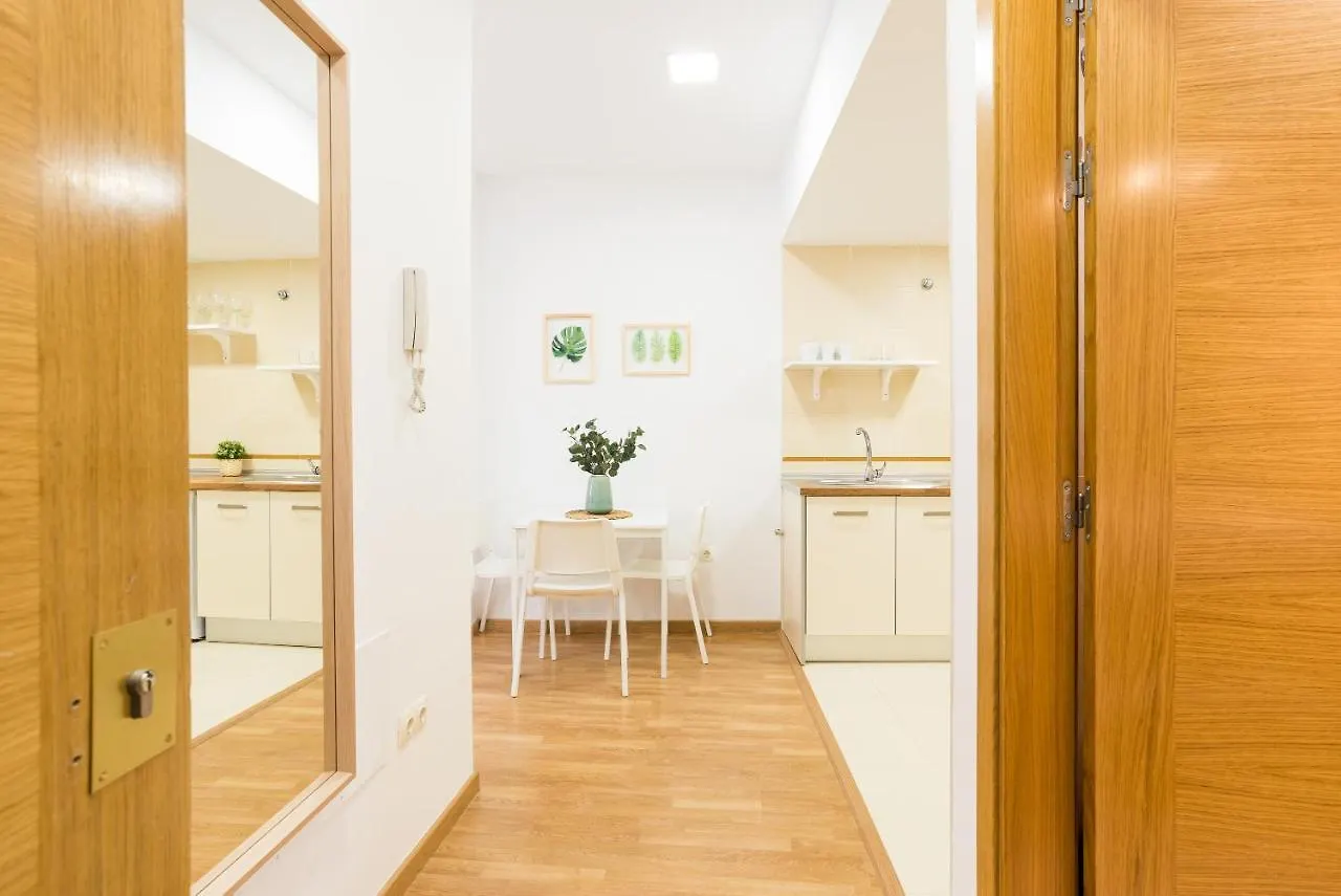Mitjana By Ele Apartments Málaga