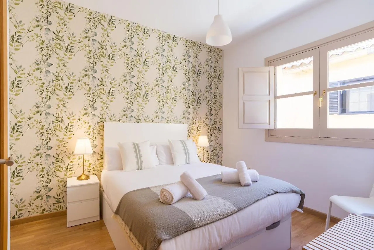 Mitjana By Ele Apartments Málaga